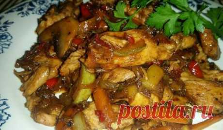 Курица с овощами по-китайски - Рецепт | BonApeti.ru
