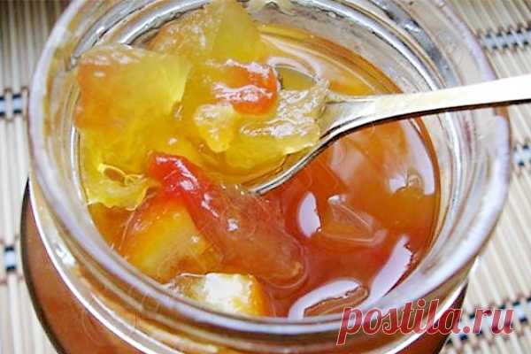 Рецепт вкуснейшего яблочного варенья - Журнал для женщин Рецепт приготовления яблочного варенья очень простой и знаком всем с детства, понадобятся самые простые продукты. Поэтому у каждого получится сделать такую заготовку на зиму. Яблоки для варенья должны быть спелые, недозрелые не станут прозрачными, как на фото. Белый налив для такого варенья тоже не подойдет — из него получится повидло.  Ингрединты: 1 кг яблок 1 кг […]