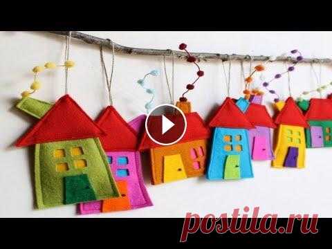 30 Идеи Елочных Игрушек Из Фетра Своими Руками Если вы хотите сделать необычные подарки близким к Новому году своими руками, то обязательно сшейте им елочные игрушки из фетра. Фетр очень простой в ...