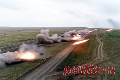 Жжет до костей. Новые системы ТОС-2 «Тосочка» стали кошмаром для ВСУ. Термобарические снаряды огнеметной системы «Тосочка» выжигают ВСУ из окопов.