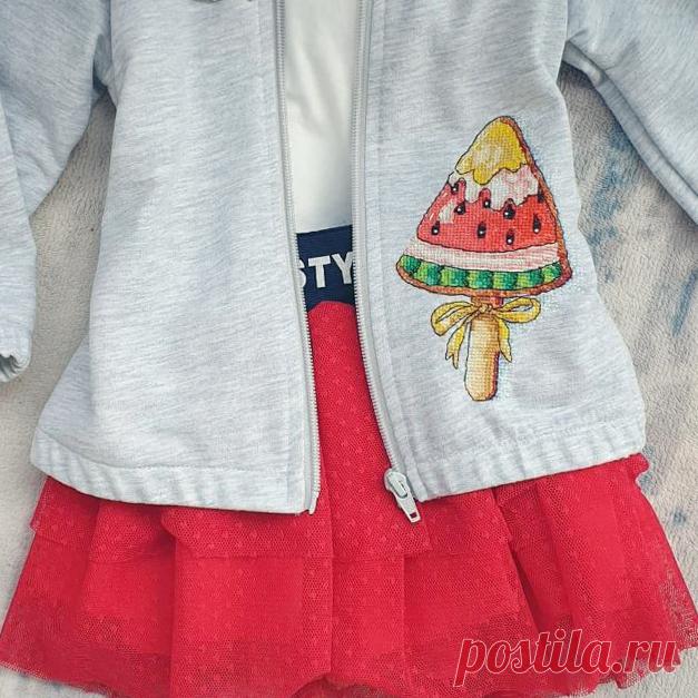 Сладкая вышивка крестом на одежде: мороженое | Креаликум