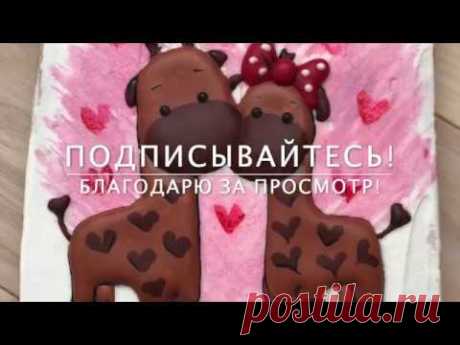 Пряничная открытка на День Святого Валентина. Влюбленные жирафы