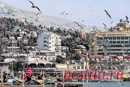 Россияне массово захотели отправиться на Новый год в Крым