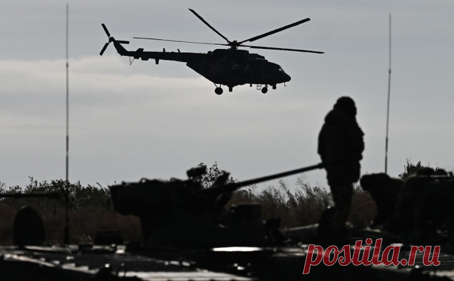 Минобороны сообщило об ударе по украинскому арсеналу под Черкассами. Министерство обороны России сообщило, что в районе населенного пункта Дубиевка Черкасской области (село расположено в нескольких километрах к юго-западу от Черкасс) уничтожен арсенал авиационных средств поражения украинской армии.