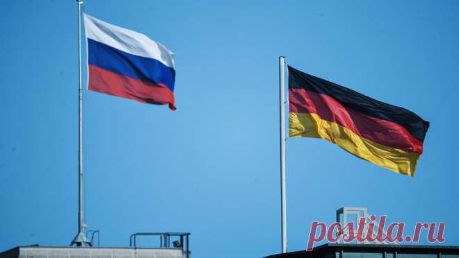 Россия сообщила Германии о задержании немца с наркотиками в Санкт-Петербурге. Россия проинформировала генконсульство Германии о задержании гражданина ФРГ в Санкт-Петербурге, оно находится в контакте с адвокатами задержанного. Об этом сообщил во время брифинга кабмина представитель МИД Германии Кристофер Бургер, его ...