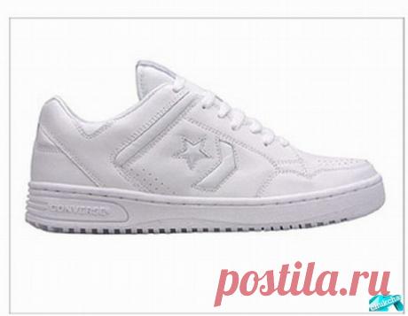 Кроссовки в стиле фильмов ужасов (9 фото) | Чёрт побери Вот так из обычных кроссовок можно создать нечто ужасное и страшное.