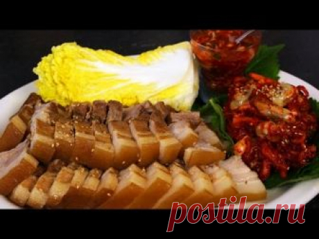 Pork wraps (Bo-ssam: 보쌈)