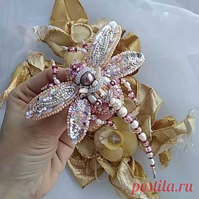 #стрекоза #брошьстрекоза #вышитаяброшь #dragonfly #dragonflybrooch #embroidery #вышивка