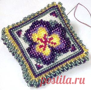 Вышивка бисером, стразами / Mill Hill (США) / Прочее / - Набор для вышивания бисером игольницы Анютины глазки MHBPP-3(Mill Hill (США))