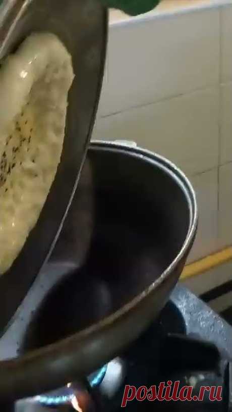 Полное видео с лепешками в казане - https://youtu.be/JZK8pdONlscНАШ ИНСТАГРАМ - nashumevshie_live ССЫЛКА - https://instagram.com/nashumevshie_live?utm_medium...