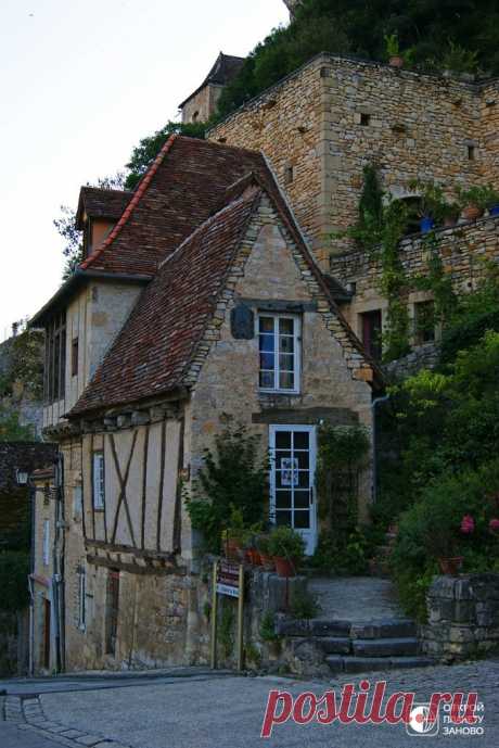 Рокамадур - деревня на уступах скалы. Франция - Путешествуем вместе