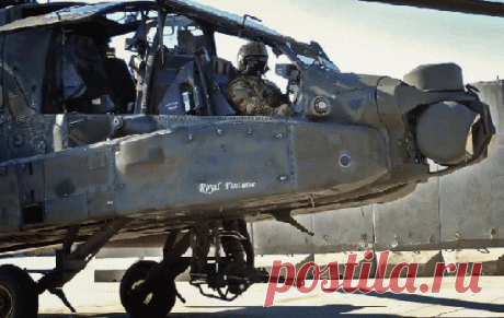 DANGEROUS MILITARY AIRCRAFT - WATCH ATTACK HELICOPTERS MACHINE GUN SWIVEL WITH PILOT HEAD MOVEMENTS - COOL ACTION GIF!