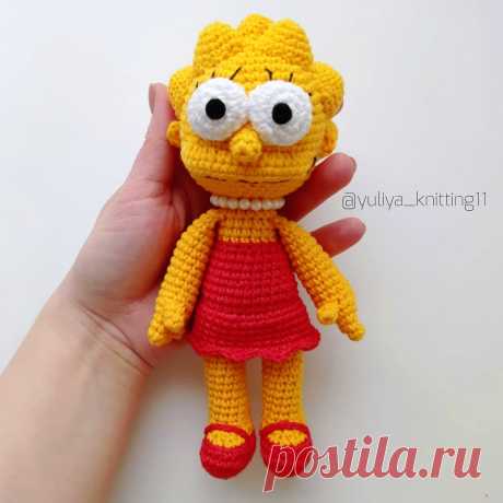 PDF Лиза Симпсон крючком. FREE crochet pattern; Аmigurumi doll patterns. Амигуруми схемы и описания на русском. Вязаные игрушки и поделки своими руками #amimore - кукла, куколка, девочка, Симпсоны, The Simpsons.