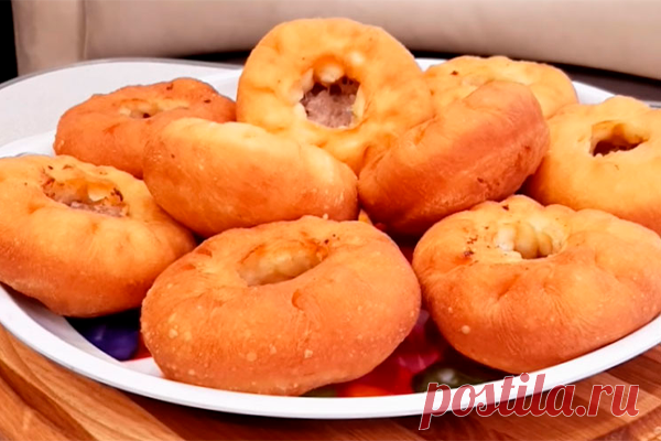 Вкусные беляши на идеальном тесте Очень вкусные беляши. Хрустящие и сочные. Нежное и тонкое тесто