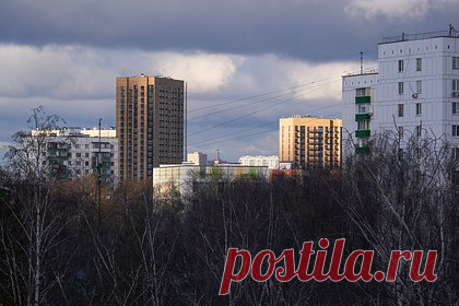 Россияне отвернулись от вторичного жилья. Россияне отвернулись от готового жилья. Спрос на вторичные квартиры в стране за год упал на 29 процентов, показало исследование платформы «Авито». Больше всего к вторичному рынку жилья охладели жители Челябинска — там спрос снизился на 44 процента. Предложение также сократилось на 11 процентов.