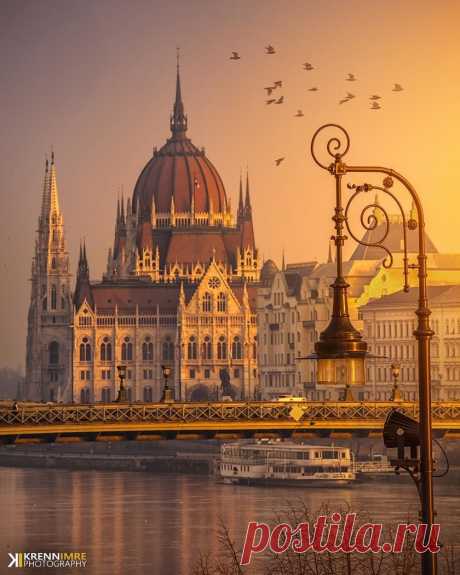 Пин на доске Budapest ✨