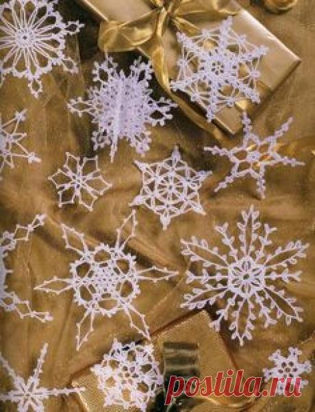 99 Crochet Snowflakes Patterns Book