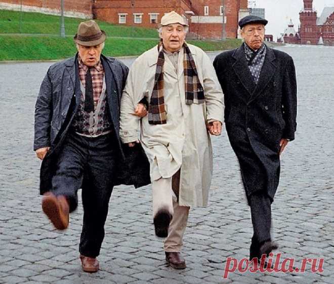 ЛЕГЕНДЫ  -  МИХАИЛ  УЛЬЯНОВ ,  ВЯЧЕСЛАВ  ТИХОНОВ    И  ОЛЕГ  ЕФРЕМОВ ... ЛЮБИМ  И  ПОМНИМ ...