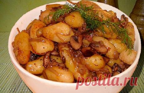 Тушенный картофель с грибами — Домашний уют