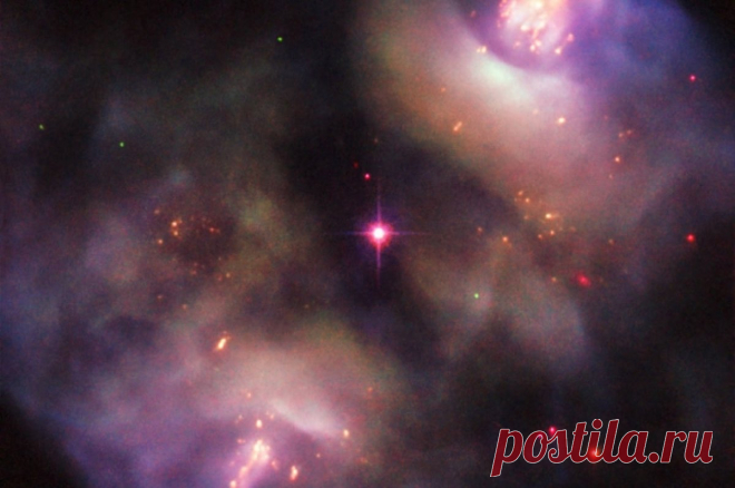 Американские астрономы нашли источник мощного «радиосигнала пришельцев». Рекордно мощный и далекий всплеск космических радиоволн неизвестного происхождения был зафиксирован летом 2022 года.