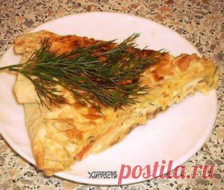 ЯИЧНИЦА В ЛАВАШЕ 👍
Ингредиенты и приготовление:
✔ Итак, все быстро и просто...В форме растопили немного сливочного масла..Взяли тонкий армянский лаваш, сбрызнули водой, постелили в форму так, чтобы свисали края, смазали сметаной или майонезом, выложили слой ветчины
✔ Сверху слой помидор колечками
✔ Засыпали тертым сыром ...