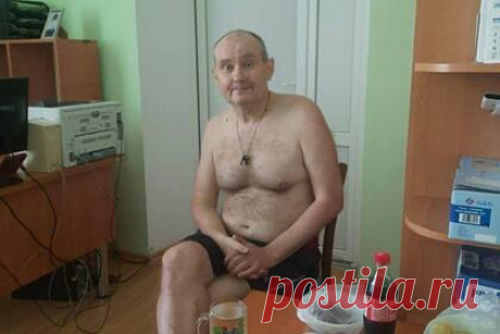 СБУ и НАБУ устроили «зарубу» из-за опасного для Зеленского и Порошенко судьи. Сотрудники Национального антикоррупционного бюро (НАБУ) попытались отбить у Службы безопасности Украины (СБУ) задержанного судью Николая Чауса, которого обнаружили накануне в одном из сел под Винницей. В результате погони в центре Киева «антикоррупционеры» сбили мотоциклиста. Однако Чауса не отдали НАБУ.