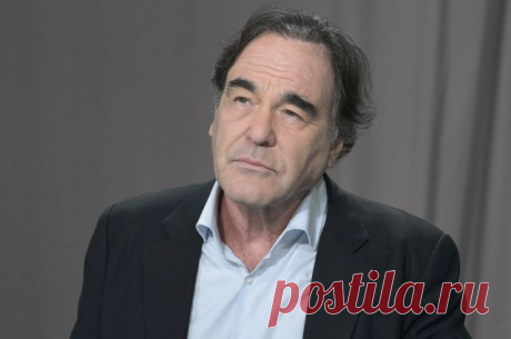 Оливер Стоун снимет фильм про Сноудена Лента будет сниматься по книге журналиста The Guardian Люка Хардинга