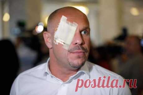 Пах распух, болит хребет,
от ногтей следы на роже...
Если дама скажет &quot;Нет&quot;&quot;,
это - &quot;Да!&quot;, но только позже.