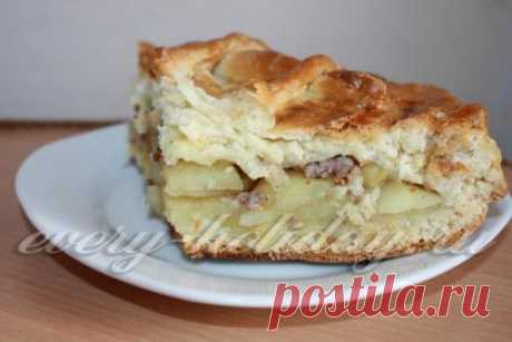 Быстрый пирог с картофелем и фаршем