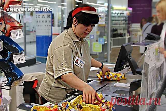 В Северске с нового года МРОТ составит 18195 рублей
Сегодня, 19 декабря, губернатор Сергей Жвачкин в администрации региона подписал соглашение о минимальной заработной плате в Томской области на 2020 год и соглашение о социальном партнерстве в регионе на 2020-2022 годы.

В соглашении о минимальной зарплате глава региона установил ее размер с 1 января 2020 года  в областном центре, Асиновском, Зырянском, Кожевниковском, Первомайском, Томском и Шегарском районах 15 769 рубле...