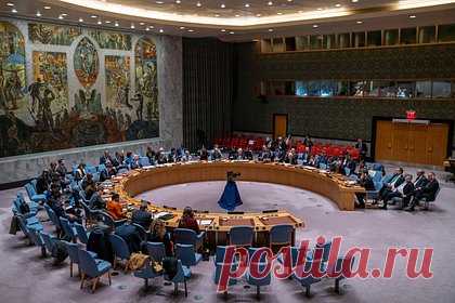 Украину допустили к заседанию Совбеза ООН вопреки протесту России. Великобритания допустила Украину на заседание Совета Безопасности ООН по вопросу Совместного всеобъемлющего плана действий по иранской ядерной программе вопреки протестам России и Китая. Об этом сообщает РИА Новости. При голосовании Китай и Россия выступили против, а Мозамбик воздержался.