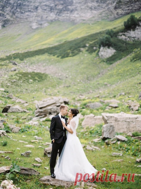 Приглашаем вас на романтичное торжество Максима и Алёны на лоне горной природы 💖