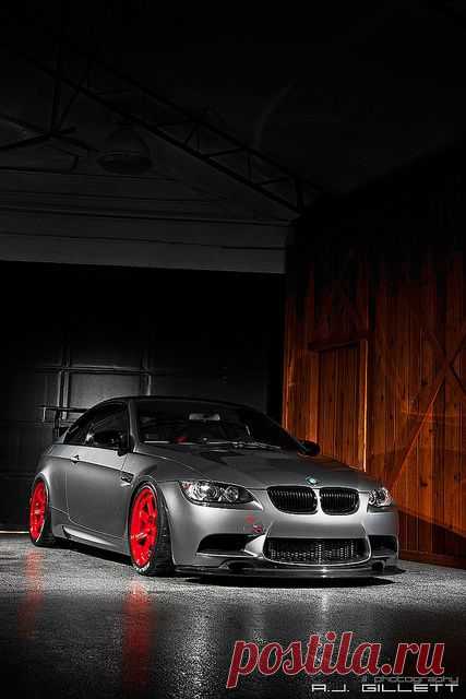 BMW E92 M3 авто