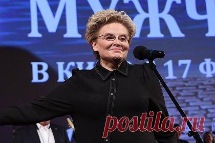 Малышева назвала неочевидный признак сифилиса. Врач-терапевт, доктор медицинских наук Елена Малышева и иммунолог Андрей Продеус в эфире программы «Жить здорово!» на Первом канале назвали неочевидный признак сифилиса. Специалисты заявили, что об этом опасном заболевании могут свидетельствовать безболезненные язвочки на теле.