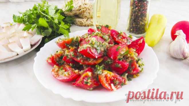 Готовлю каждый день! Закуска из помидоров, сметается первая со стола! Приветствую всех. Сегодня я готовлю пикантную закуску из помидор. Это вкуснейшая, ароматная закуска из помидор, которая разметается со стола мигом.Ингредиенты:Помидоры – 1 кгБолгарский перец – 150 гра...