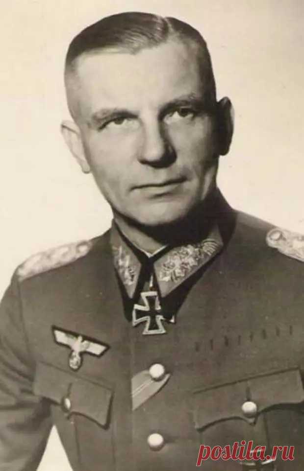 22 июня 1941 года: поливать грязью павших подло и недостойно - Картина дня. Финансы - медиаплатформа МирТесен В День памяти и скорби в России вспоминают погибших в Великой Отечественной войне. По всей стране звучат стихи и песни военных лет, проходят памятные акции. В Москве на Поклонной горе в Парке Победы сегодня состоялась акция «Завтра была война». В память о всех погибших на фронтах Великой Отечественной войны участники акции зажгли тысячи свечей и возложили цветы к Могиле Неизвестного Со…