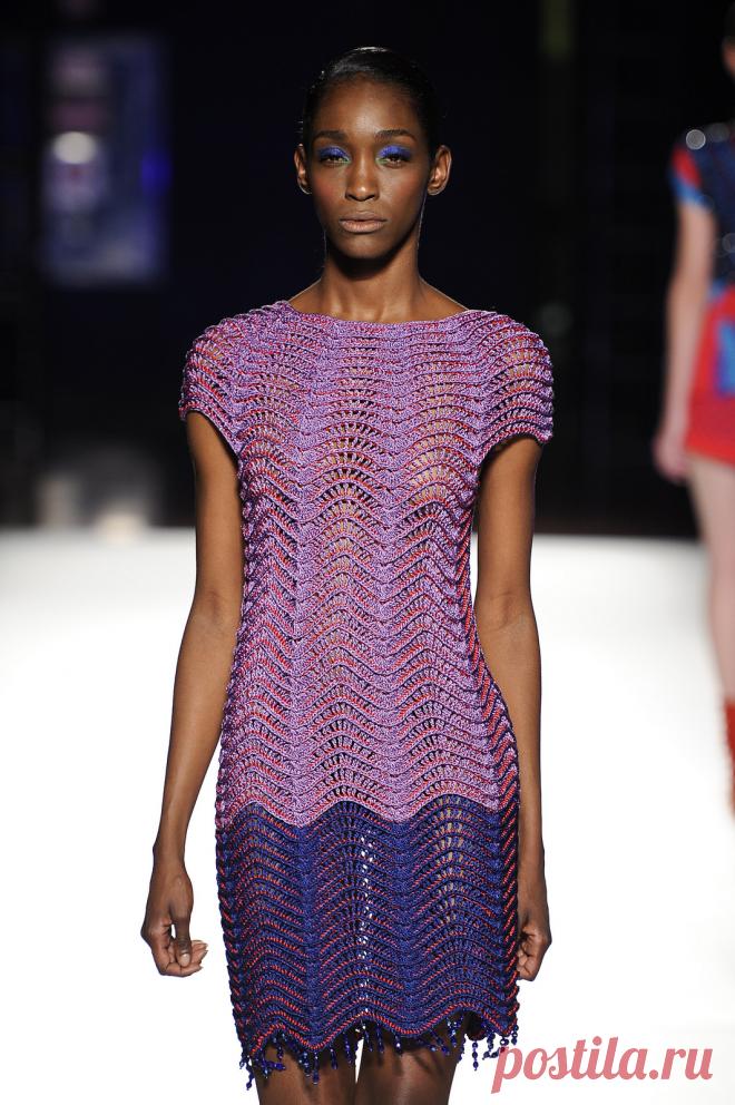 платье крючком