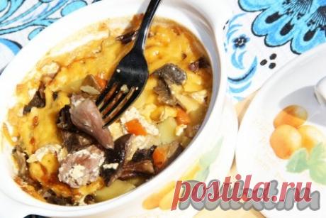 Куриные сердечки с картошкой в горшочках - рецепт с фото Не найти таких слов, чтобы описать, как я люблю блюда из куриных сердечек. Из сердечек можно приготовить салаты, шашлыки, закуски и т.д. Сегодня я предлагаю приготовить куриные сердечки с картошкой в горшочках. Блюдо получается вкусным и наваристым. А для придания ему неповторимого аромата я ...