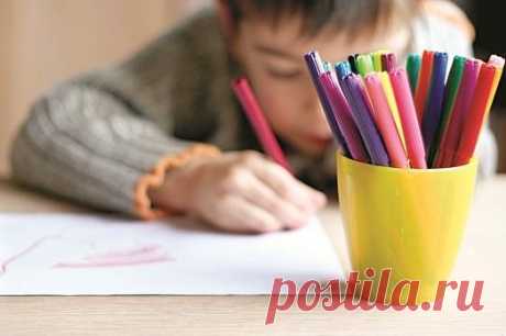 Как научить ребенка рисовать?