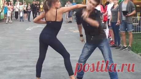 Когда они стали зажигать у всех рты пооткрывались. Это потрясающе!