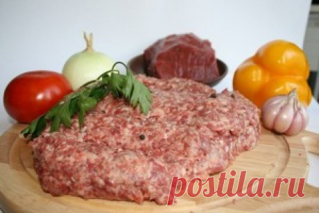 СЕКРЕТЫ ПРИГОТОВЛЕНИЯ ФАРША 

 
Котлеты получаются вкусными, но если ещё воспользоваться такими советами по приготовлению фарша, то они получатся ещё вкуснее. Поверьте среди этого списка есть хоть один секретик, которого Вы не з…