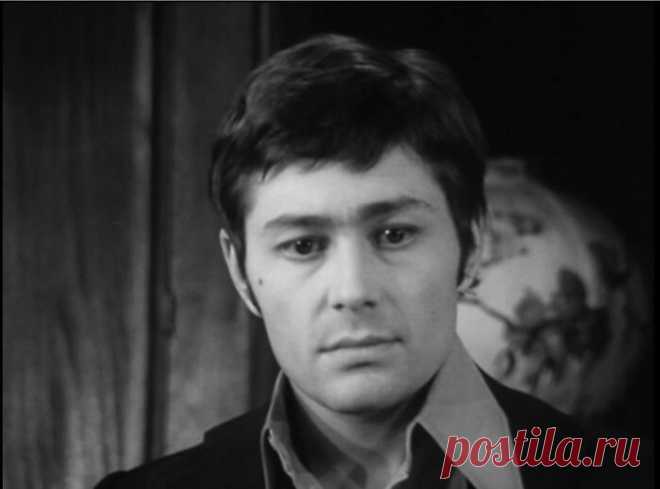 Всеволод Абдулов, 29 декабря, 1942
 • 27 июля 2002