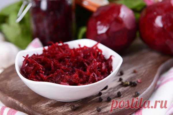 Постный салат из сырой свеклы / салаты / 7dach.ru