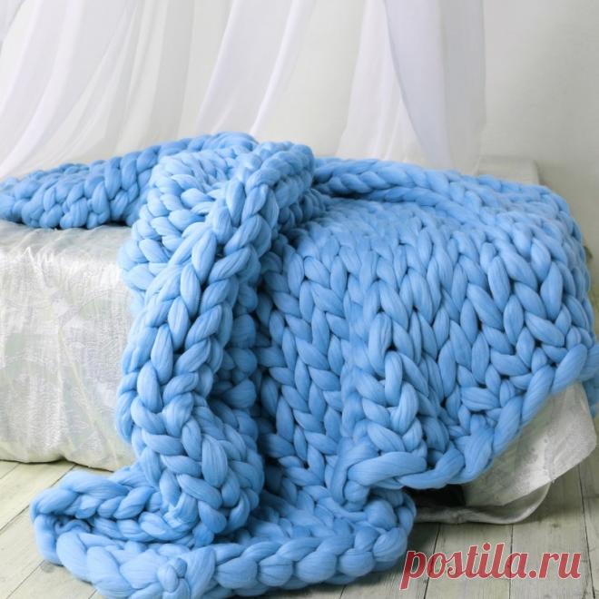 Вязание пледов спицами со схемами и описанием Фишка это подборка лайфхаков для дома. Разные полезные хитрости на каждый день про уборку, стирку, уход за вещами, как мыть, убрать, почистить, а также поздравления и идеи подарков.