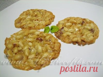 Тонкое печенье с арахисом