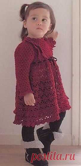 Детское ажурное платье (вязание крючком).