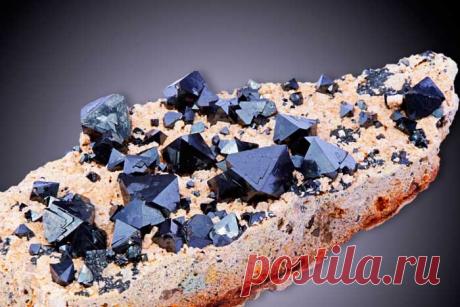 Магнетит: формула минерала, фото, свойства