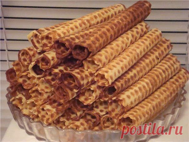 Вкусная еда - кулинарные рецепты на каждый день!: Вафельные трубочки