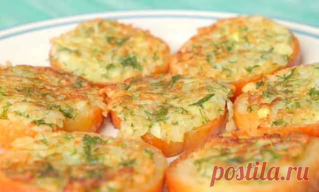 Хрустящие и вкусные луковые гренки. Пошаговый рецепт. — Домашняя кулинария