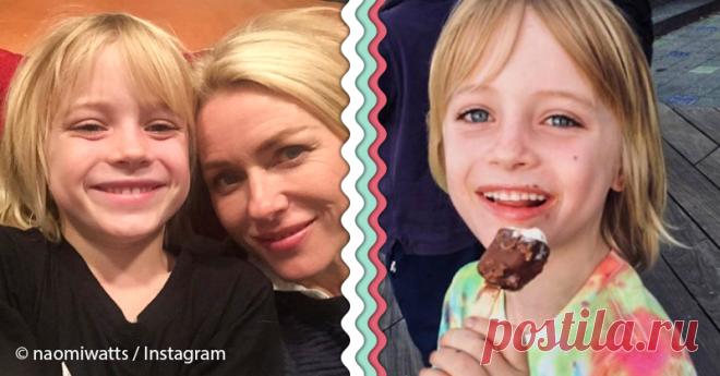 И Наоми Уоттс туда же! Актриса прогулялась с сыном, который больше напоминает девочку | Краше Всех